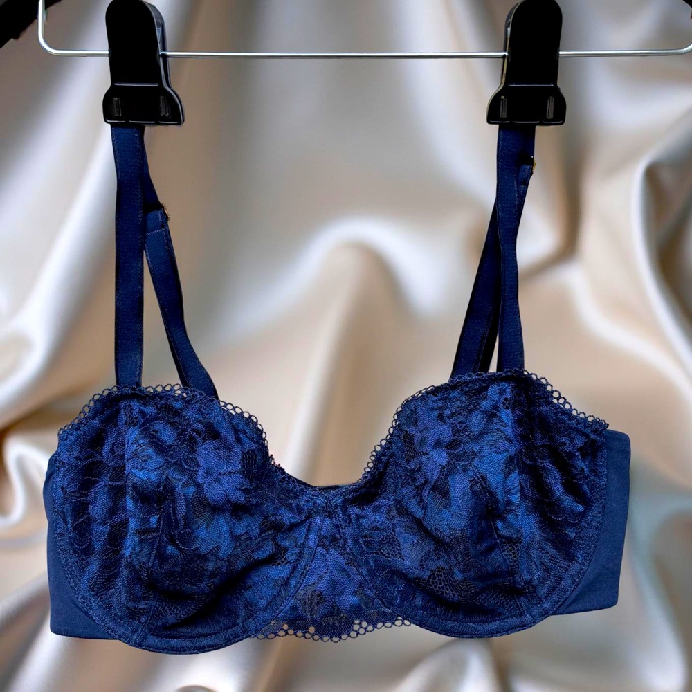 Soma Bra Blue Lacy embraceable balconette 36D